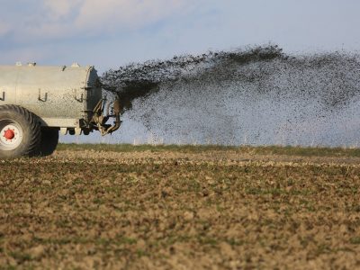 tractor, field, agriculture-4543124.jpg